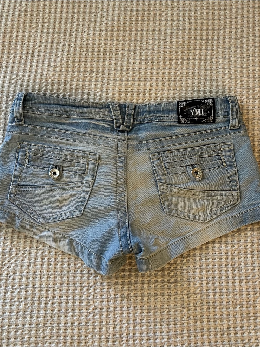 Y2K low rise shorts